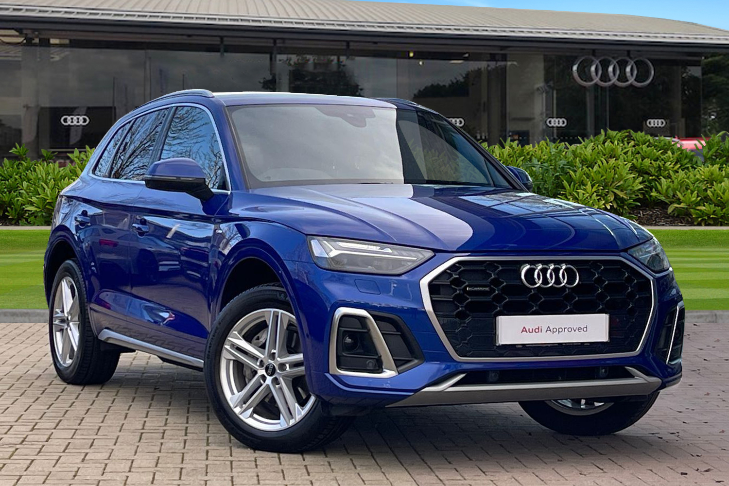 Main listing image - Audi Q5