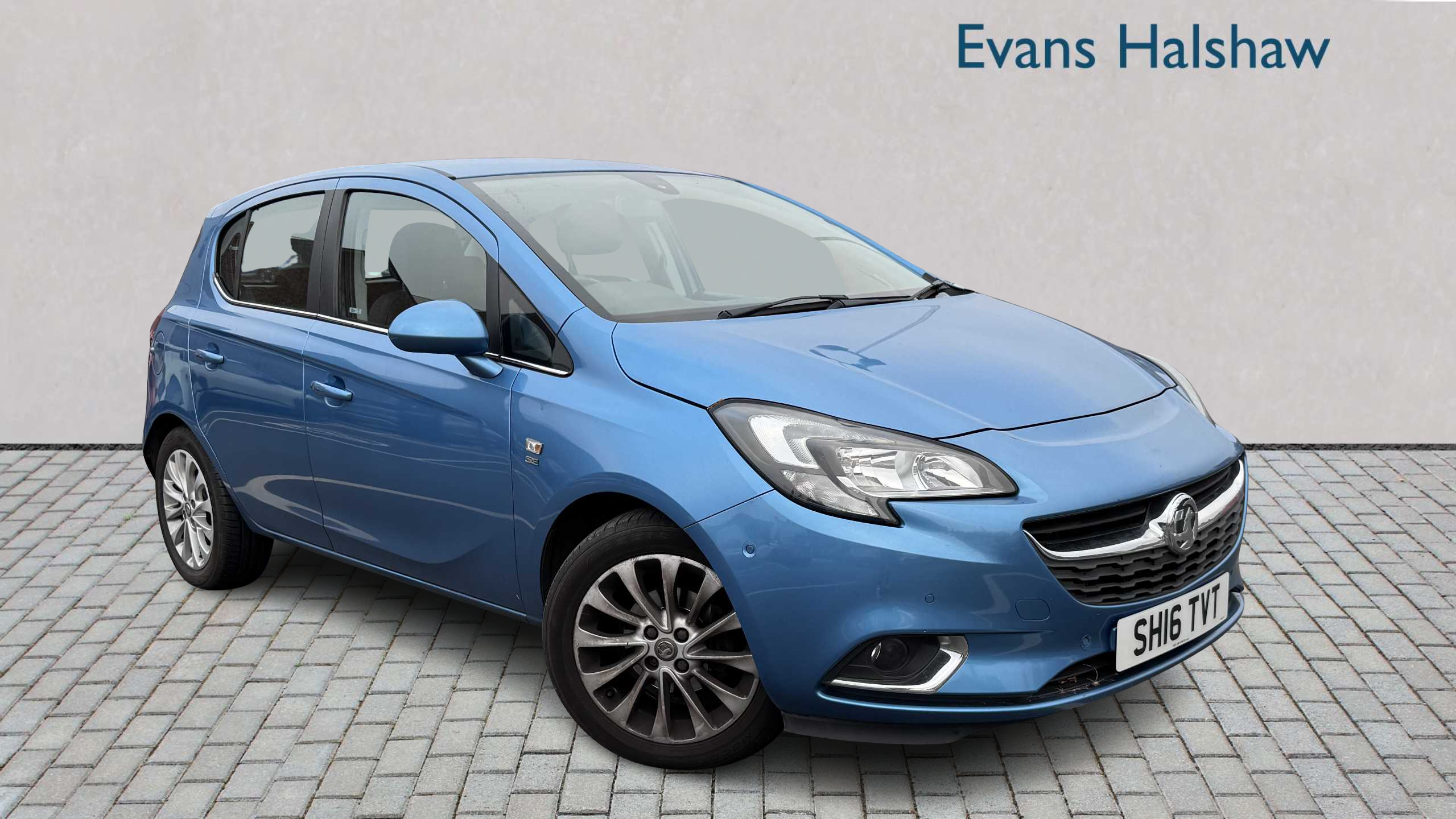 Main listing image - Vauxhall Corsa