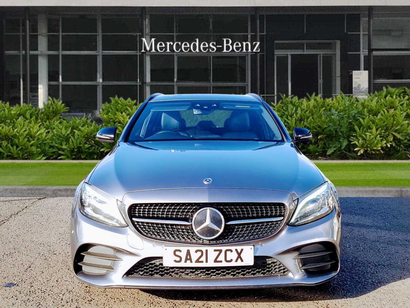 Main listing image - Mercedes-Benz C-Class Estate