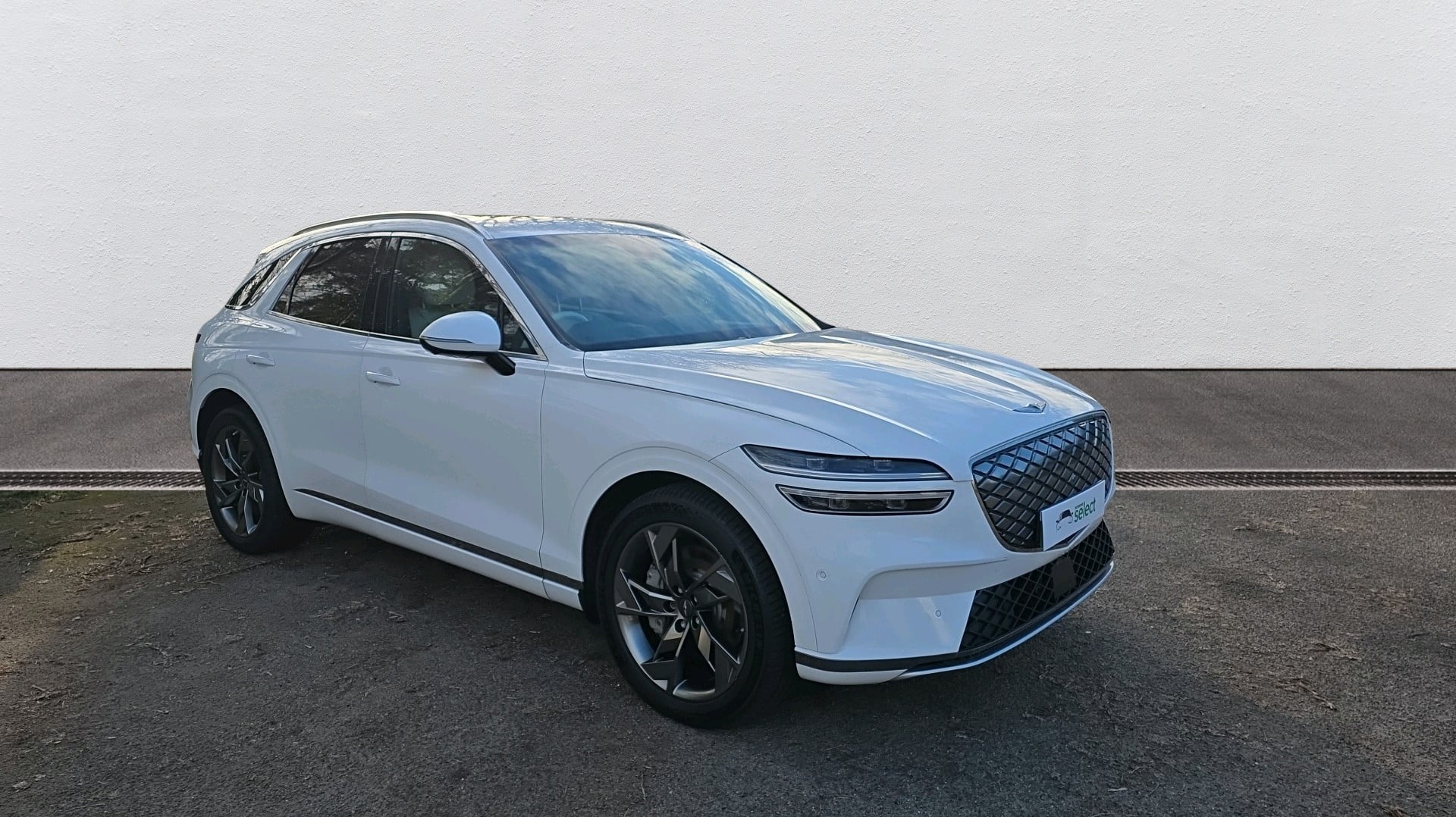 Main listing image - Genesis Gv70