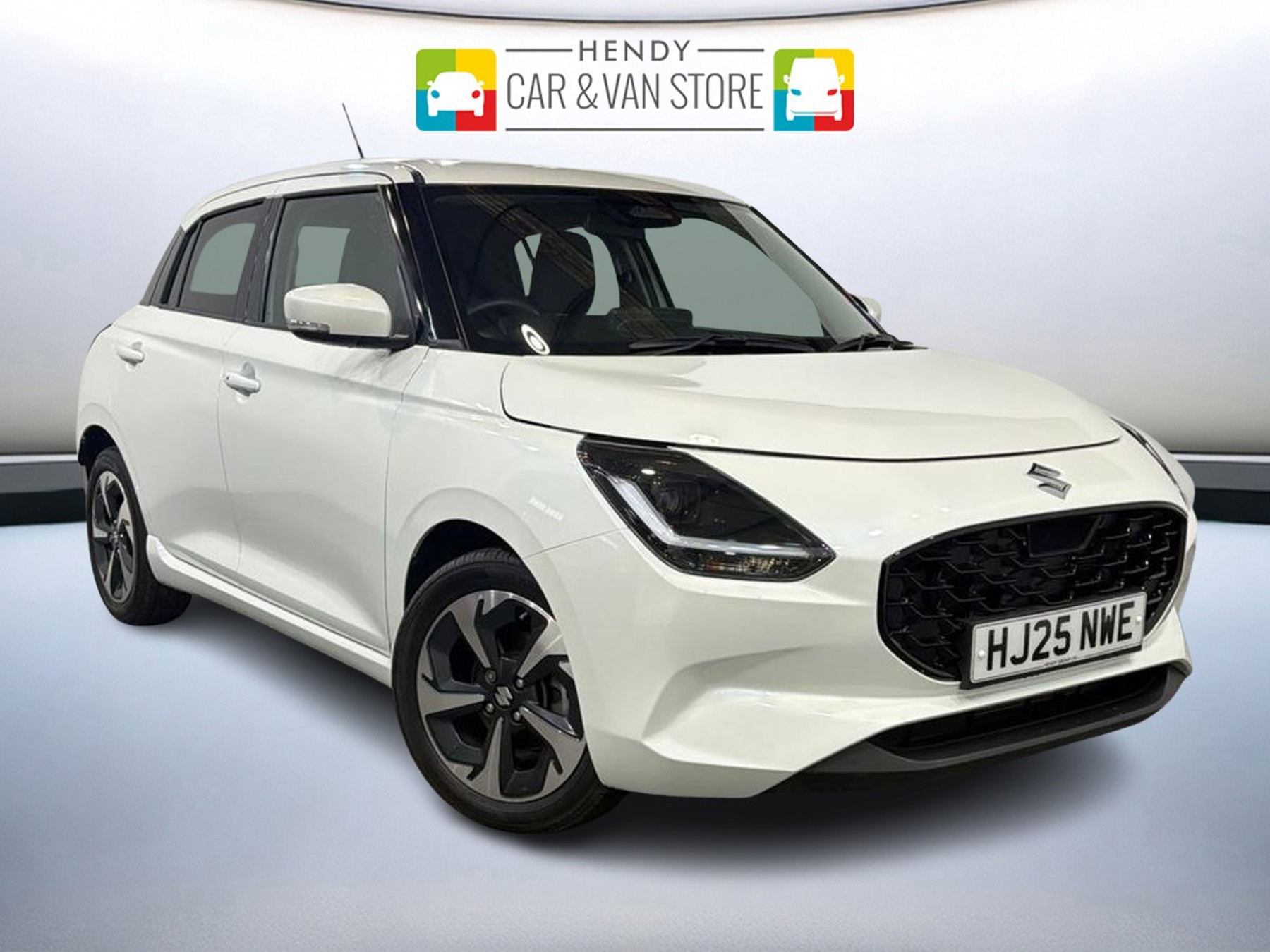 Main listing image - Suzuki Swift