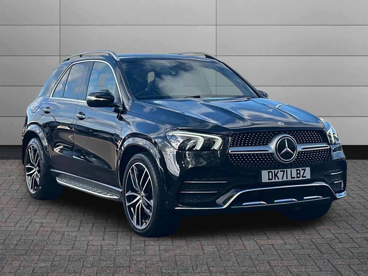 Main listing image - Mercedes-Benz GLE