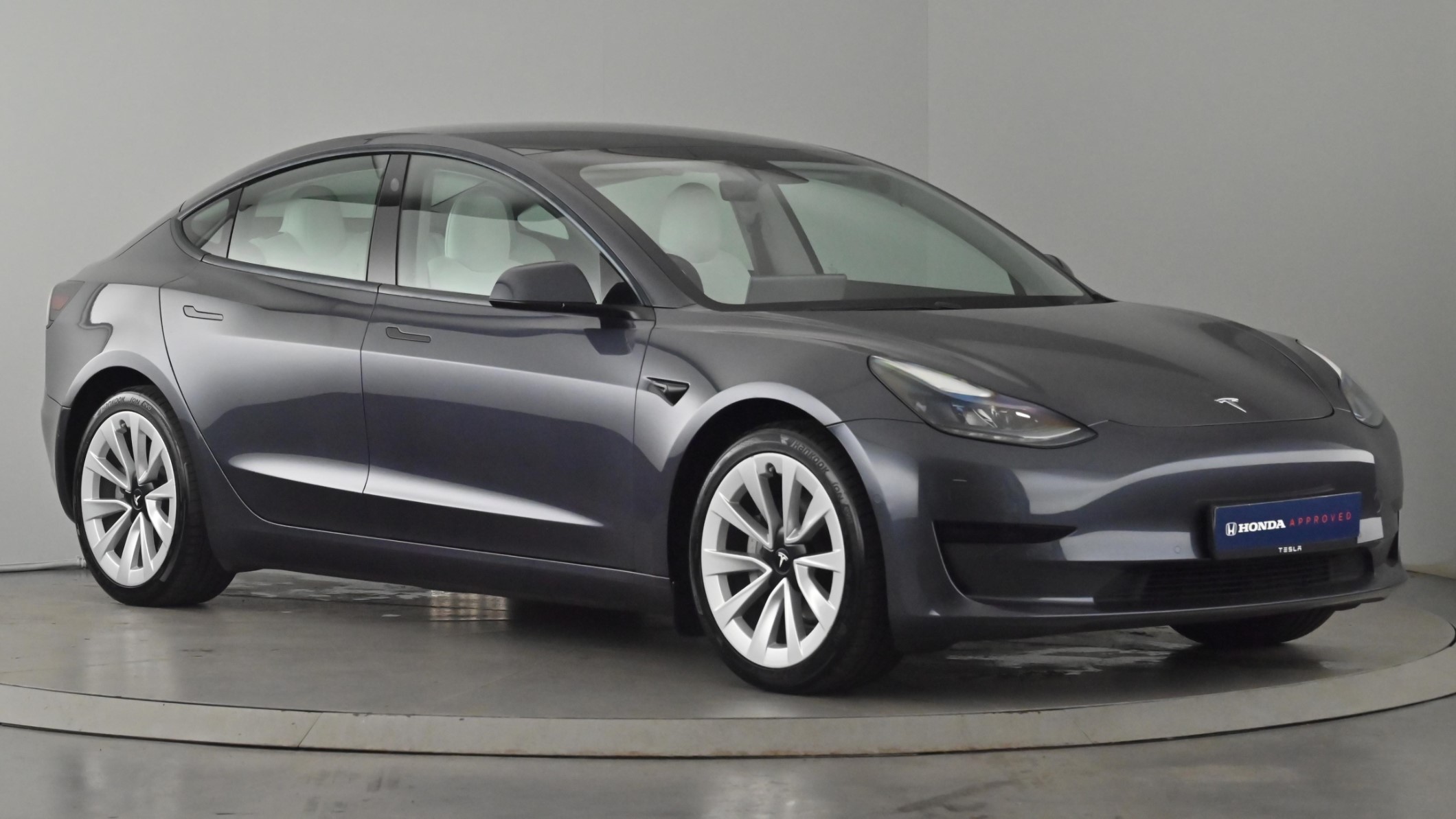 Main listing image - Tesla Model 3