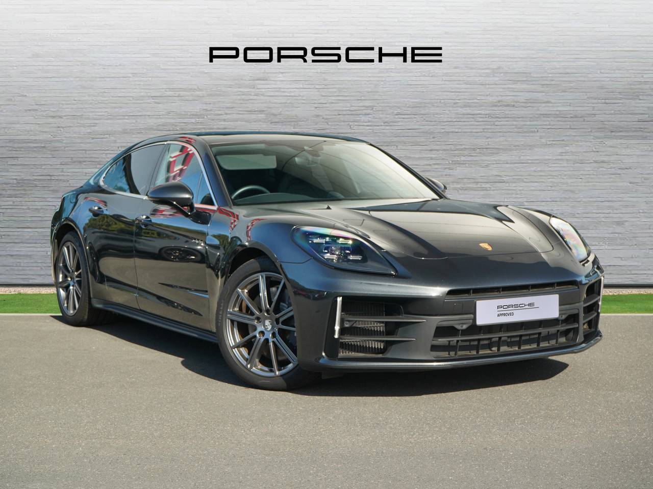 Main listing image - Porsche Panamera