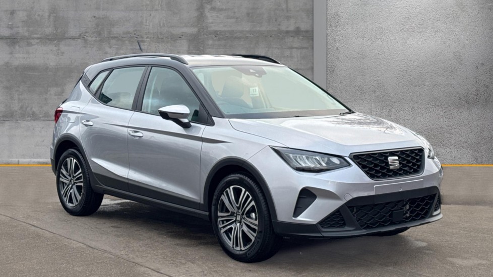 Main listing image - SEAT Arona