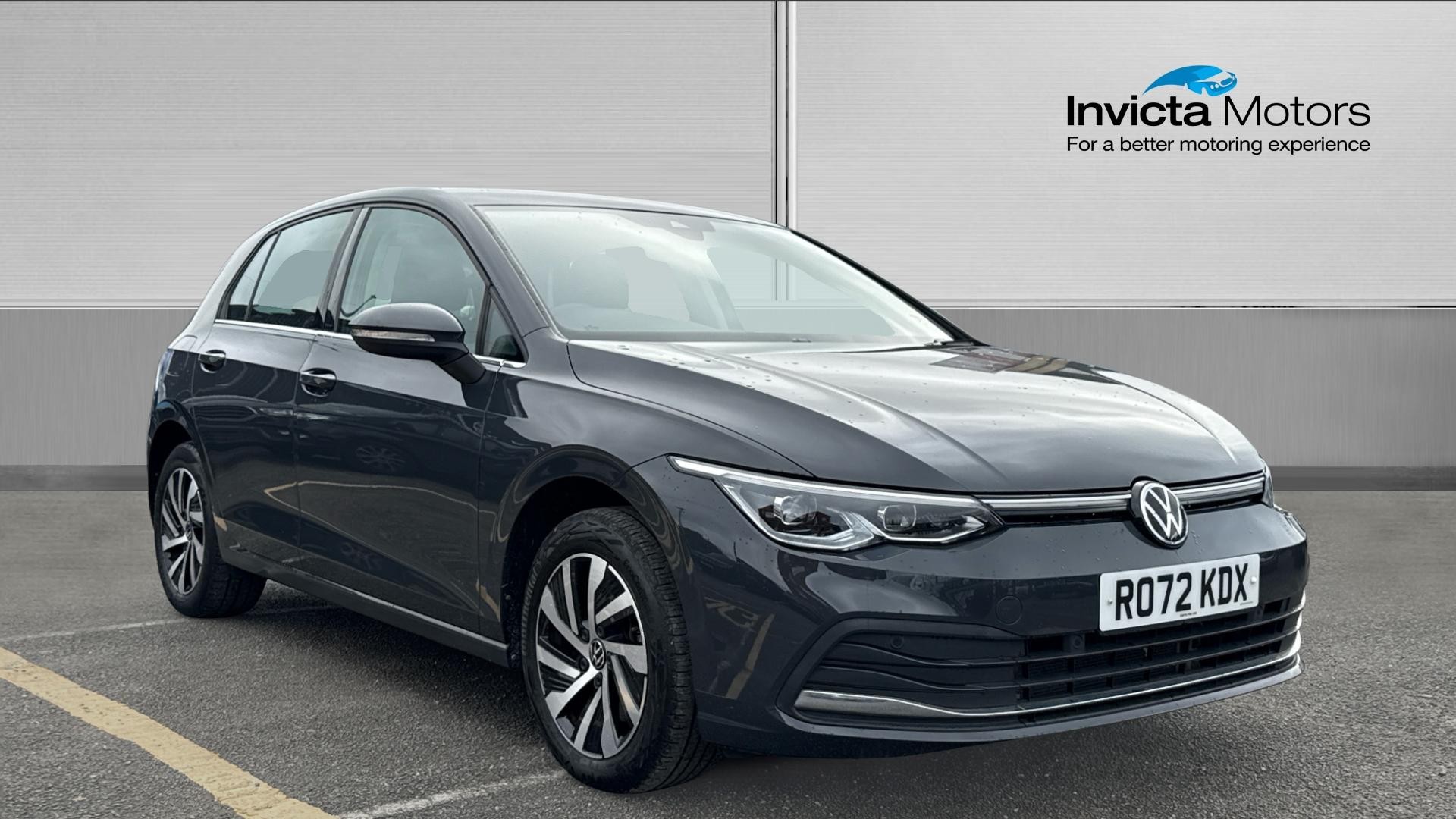 Main listing image - Volkswagen Golf