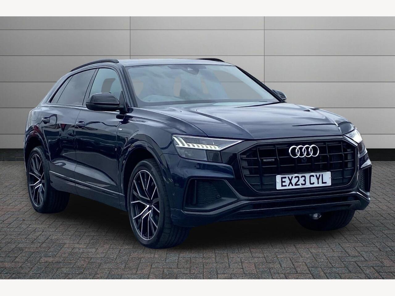 Main listing image - Audi Q8