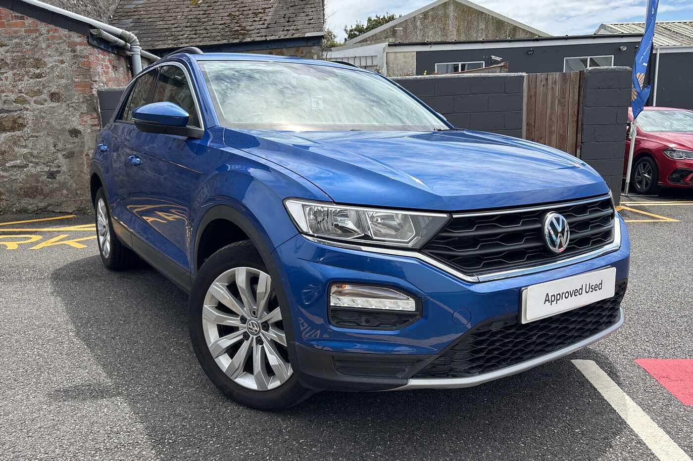 Main listing image - Volkswagen T-Roc
