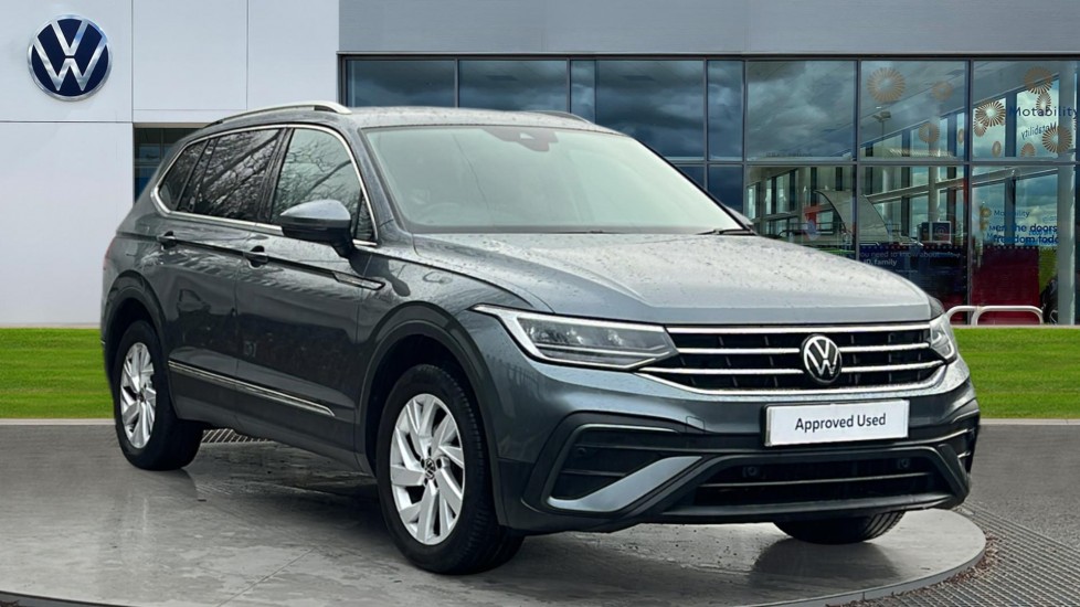 Main listing image - Volkswagen Tiguan Allspace
