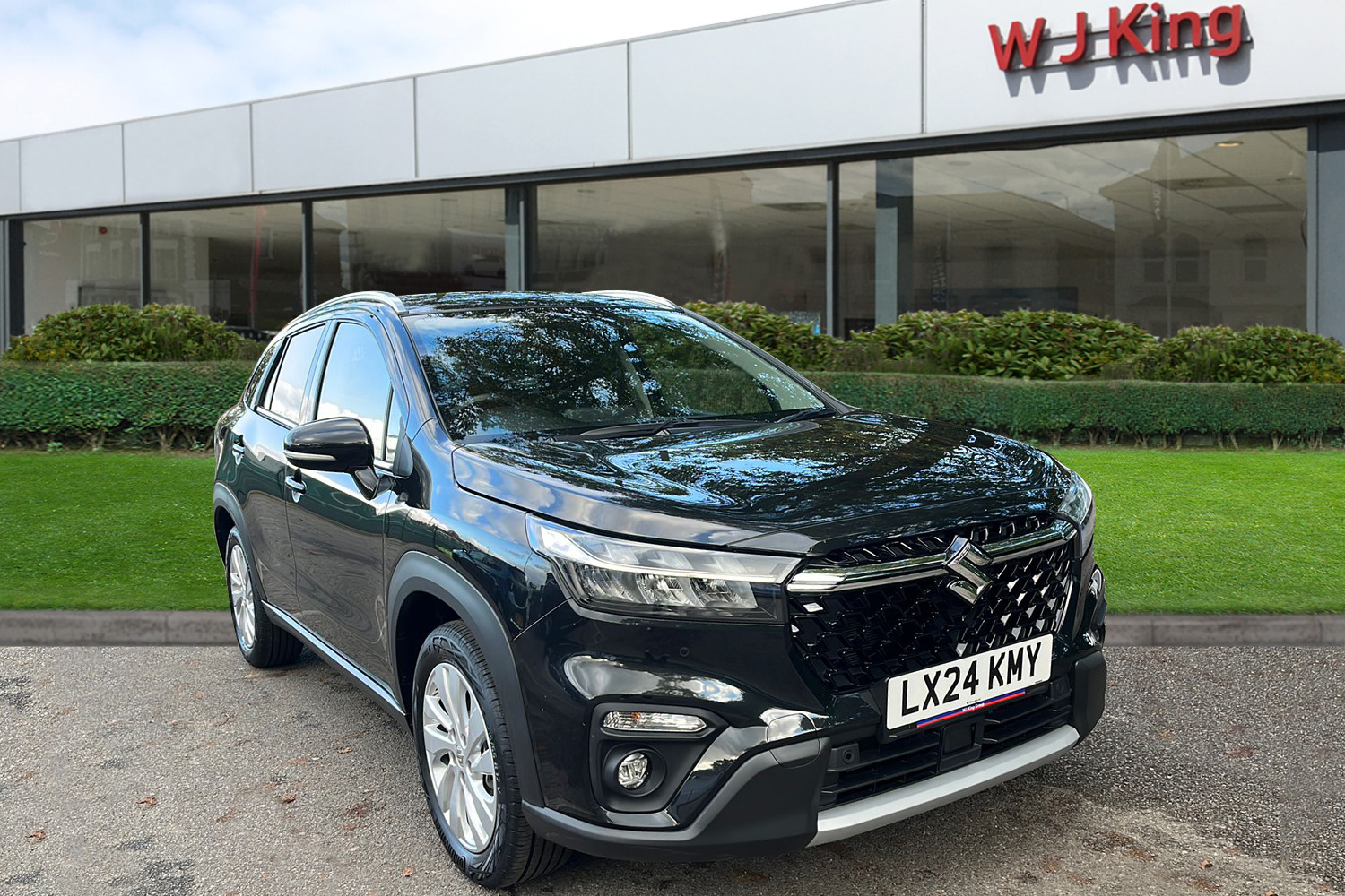 Main listing image - Suzuki S-Cross