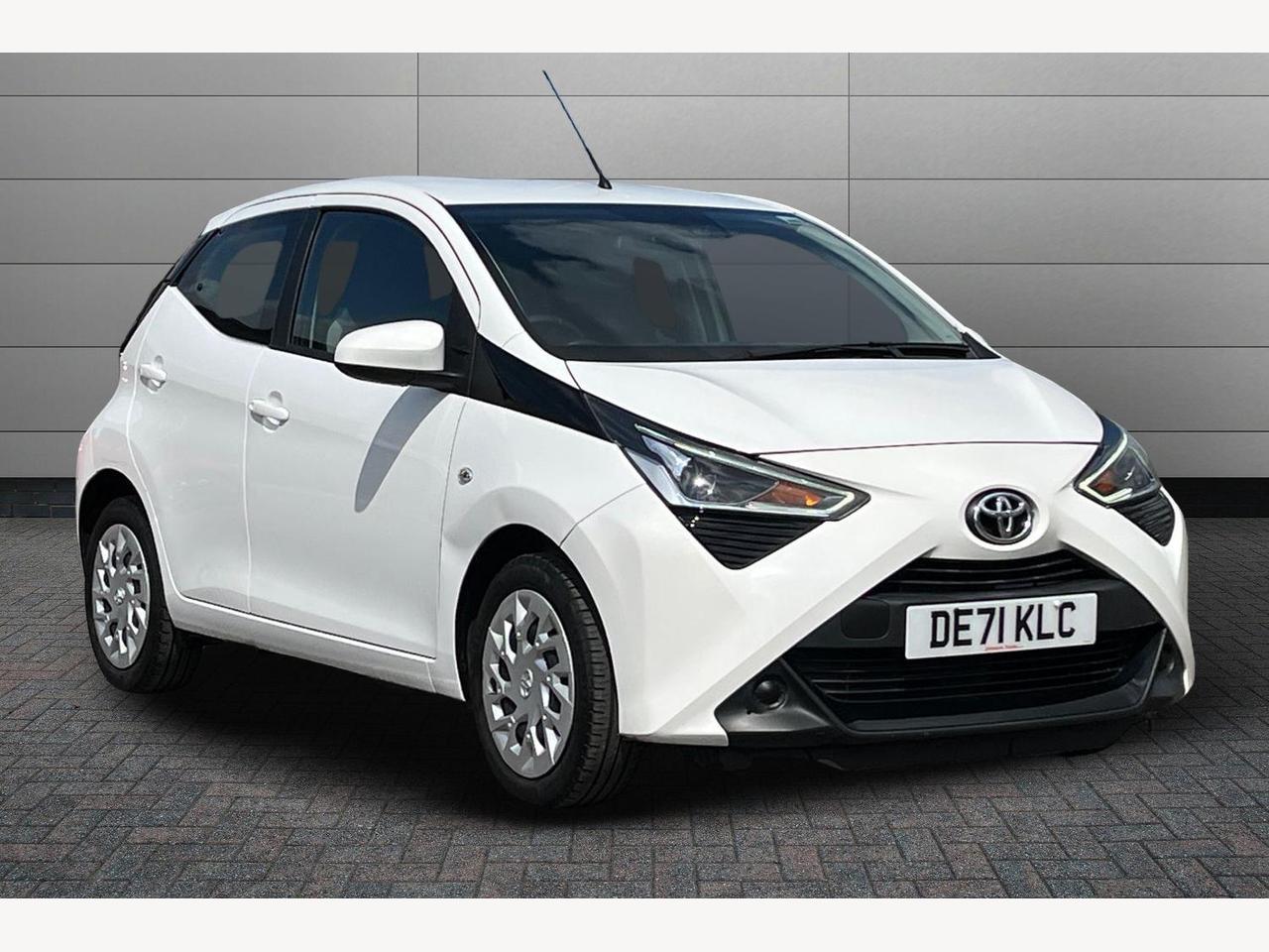 Main listing image - Toyota Aygo
