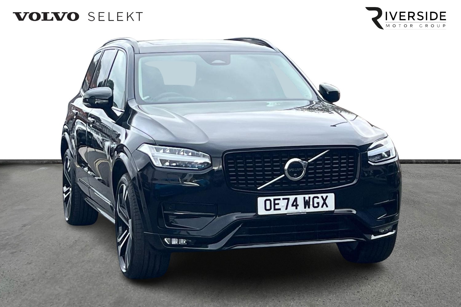 Main listing image - Volvo XC90