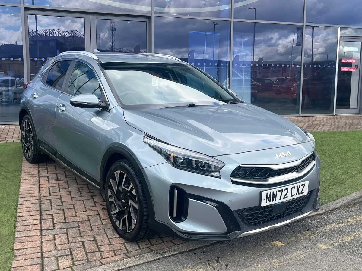 Main listing image - Kia XCeed