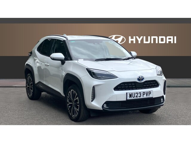 Main listing image - Toyota Yaris Cross