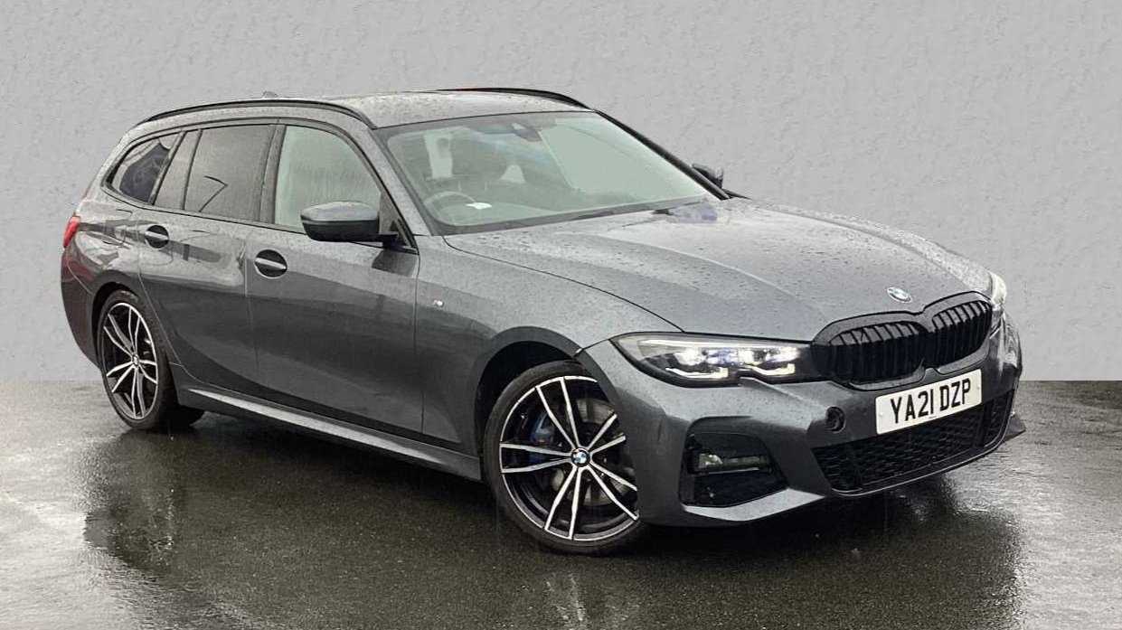 Main listing image - BMW 3 Series Touring