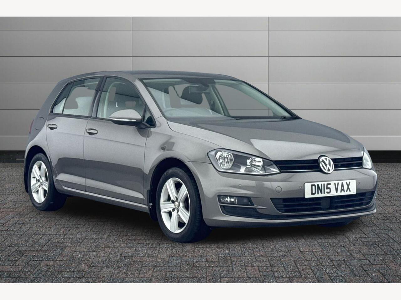 Main listing image - Volkswagen Golf