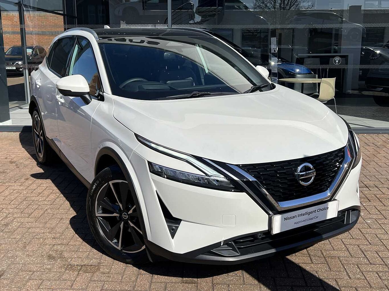 Main listing image - Nissan Qashqai