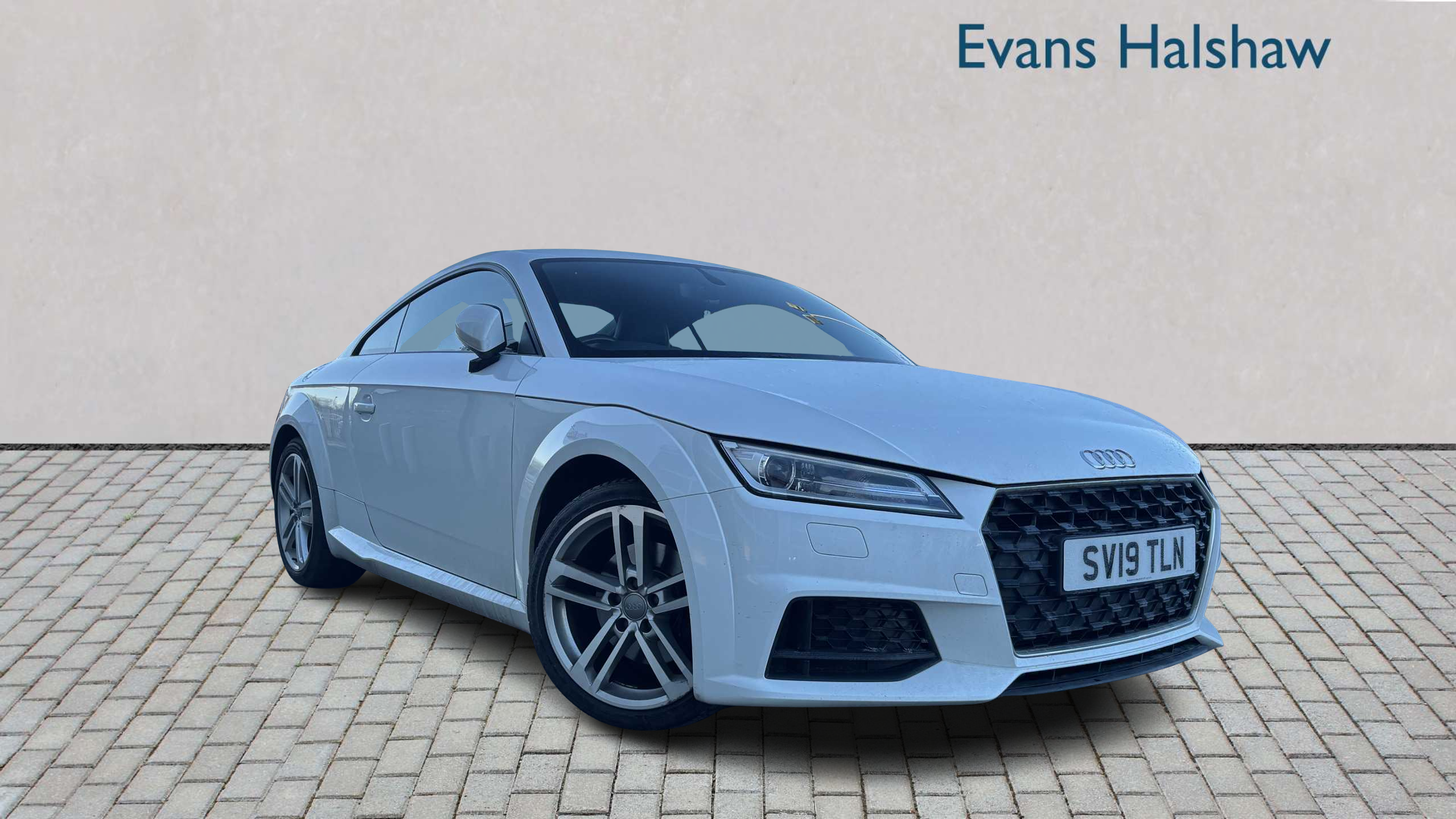 Main listing image - Audi TT