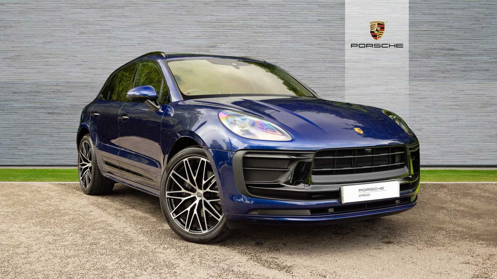 Main listing image - Porsche Macan