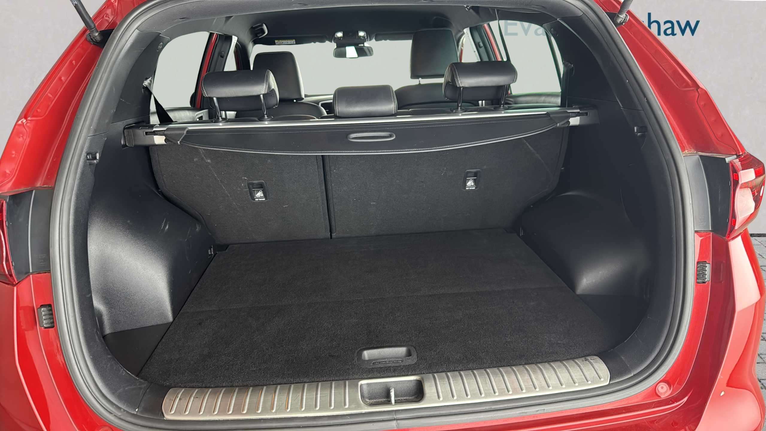 Main listing image - Kia Sportage