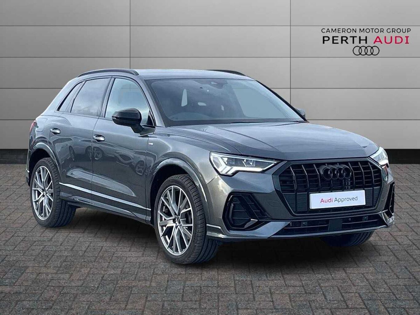 Main listing image - Audi Q3