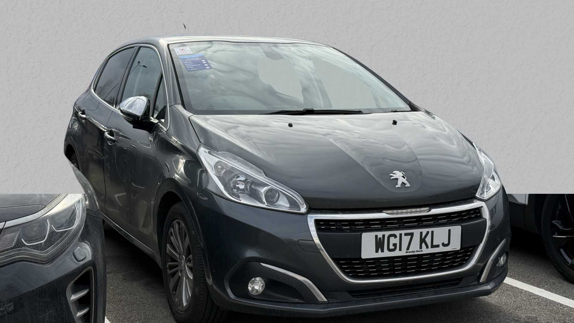 Main listing image - Peugeot 208