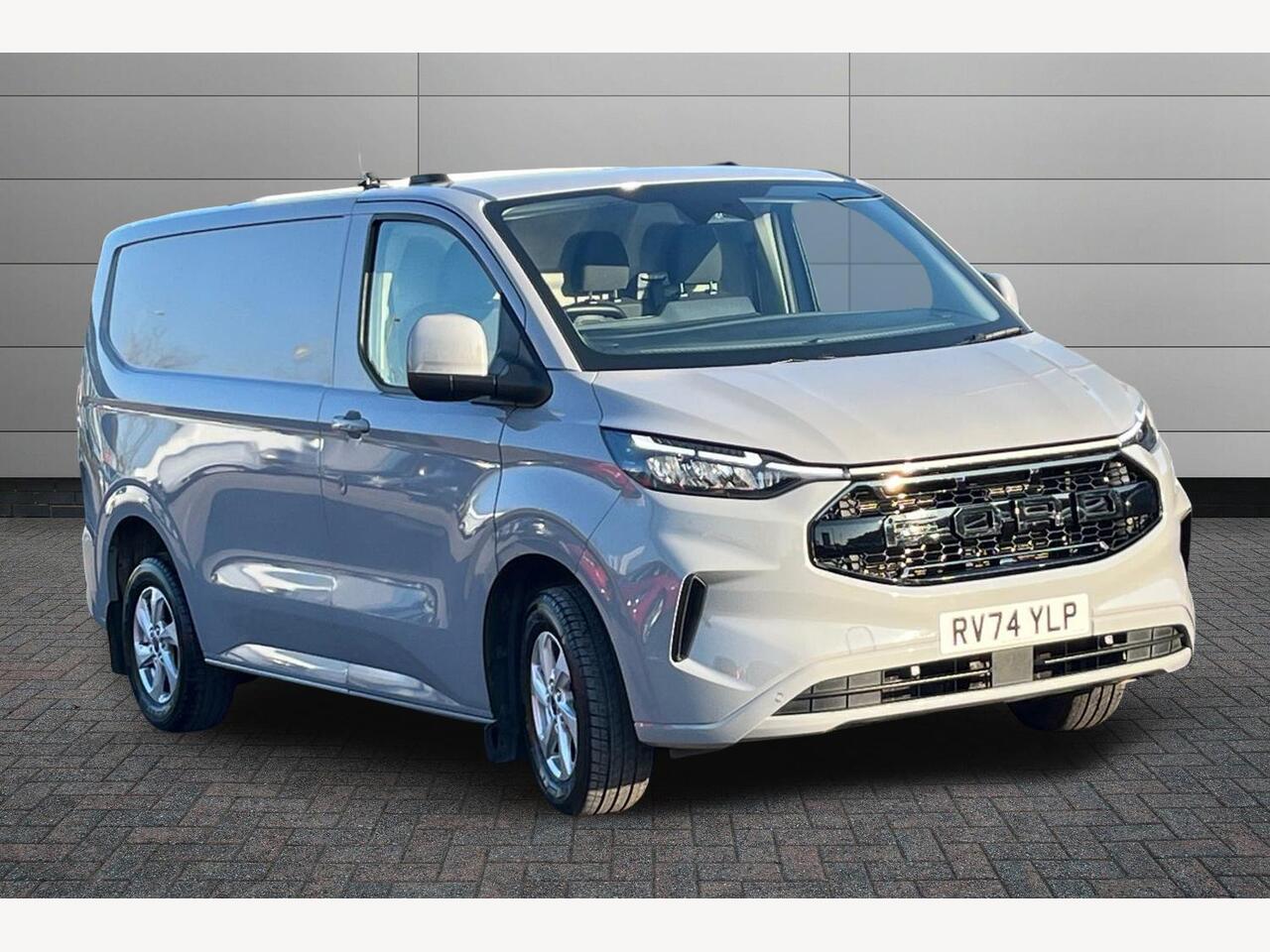 Main listing image - Ford Transit Custom