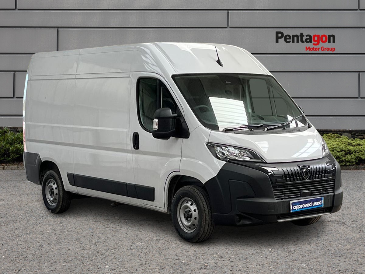 Main listing image - Peugeot Boxer