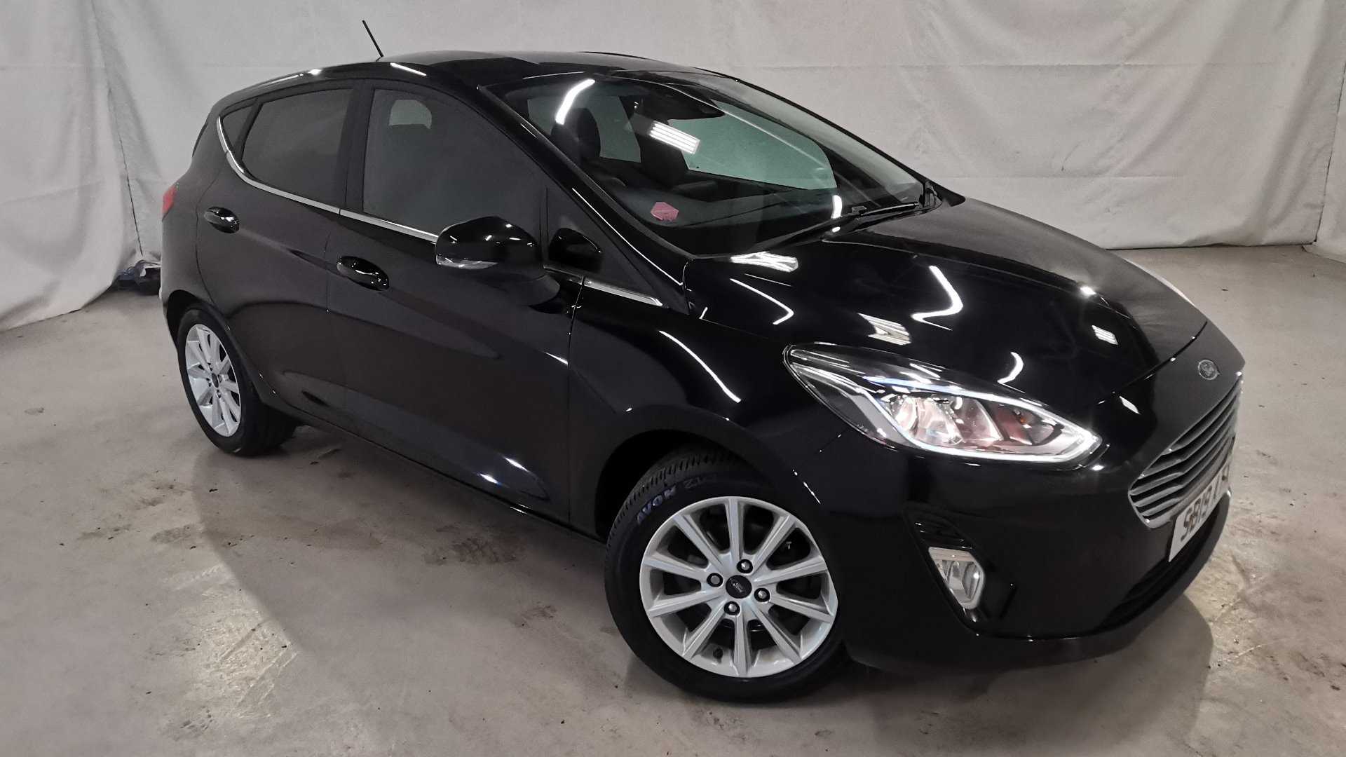 Main listing image - Ford Fiesta