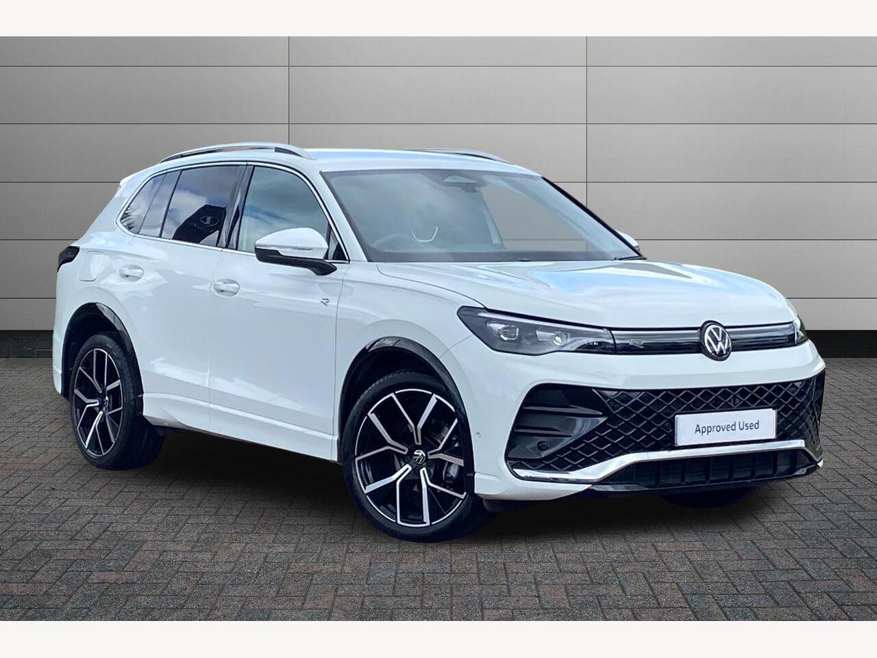 Main listing image - Volkswagen Tiguan
