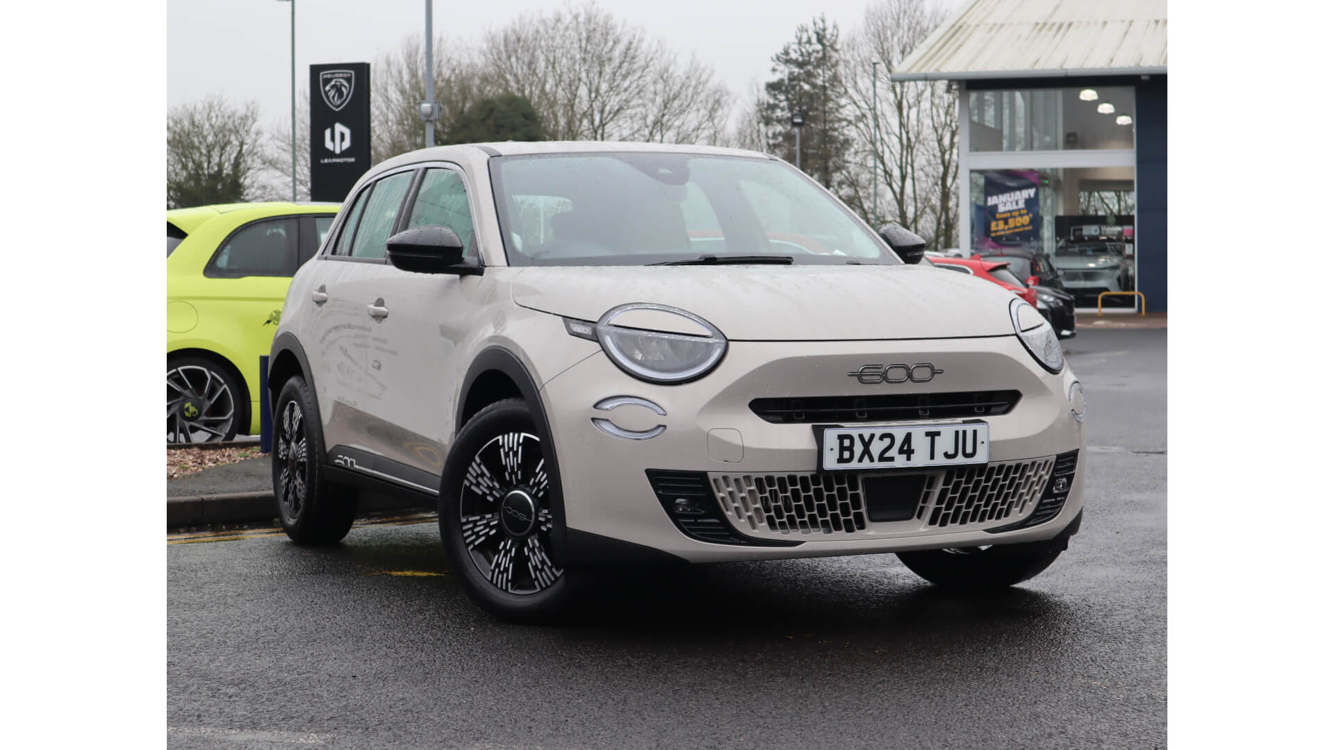 Main listing image - Fiat 600