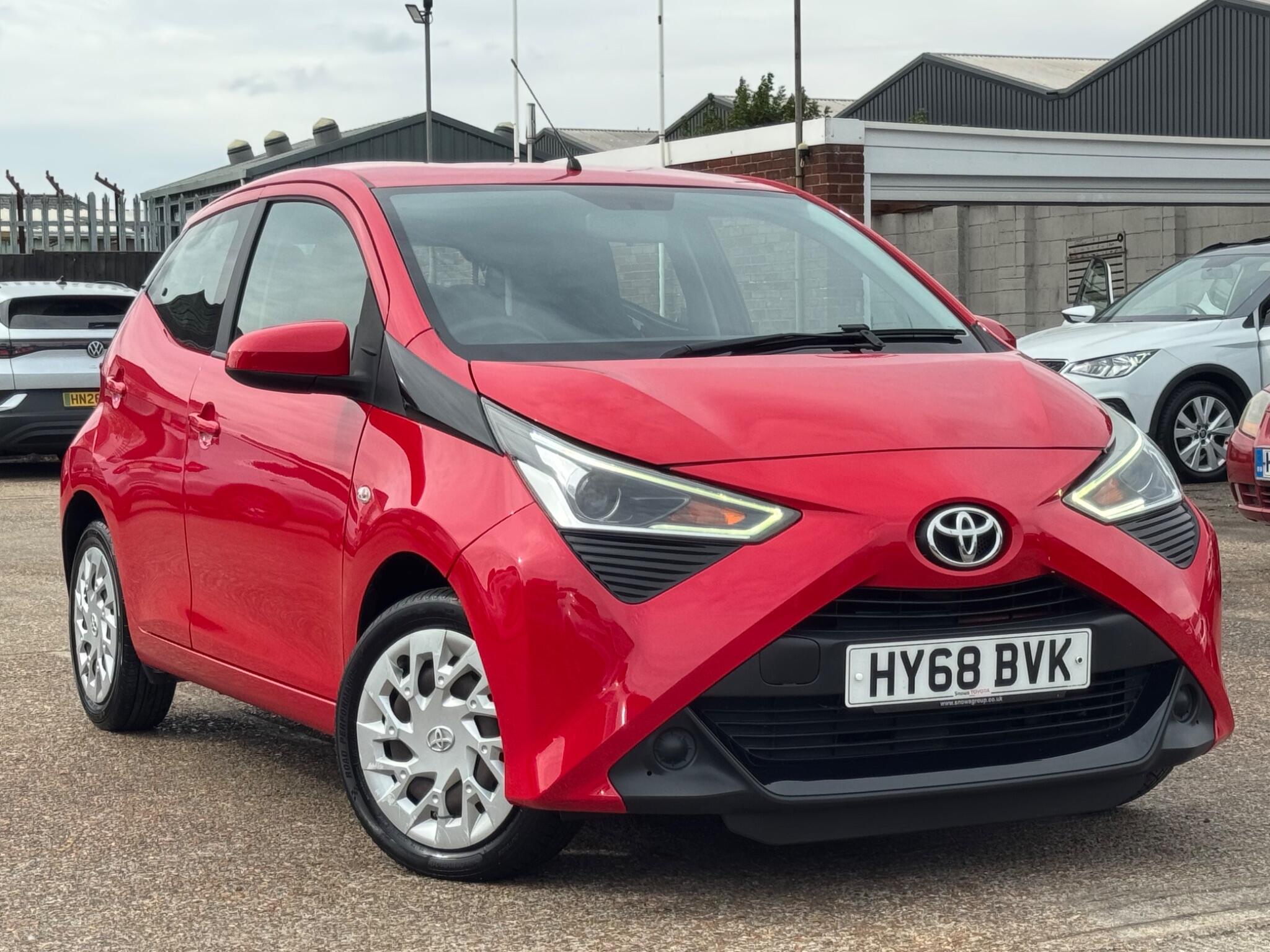Main listing image - Toyota Aygo