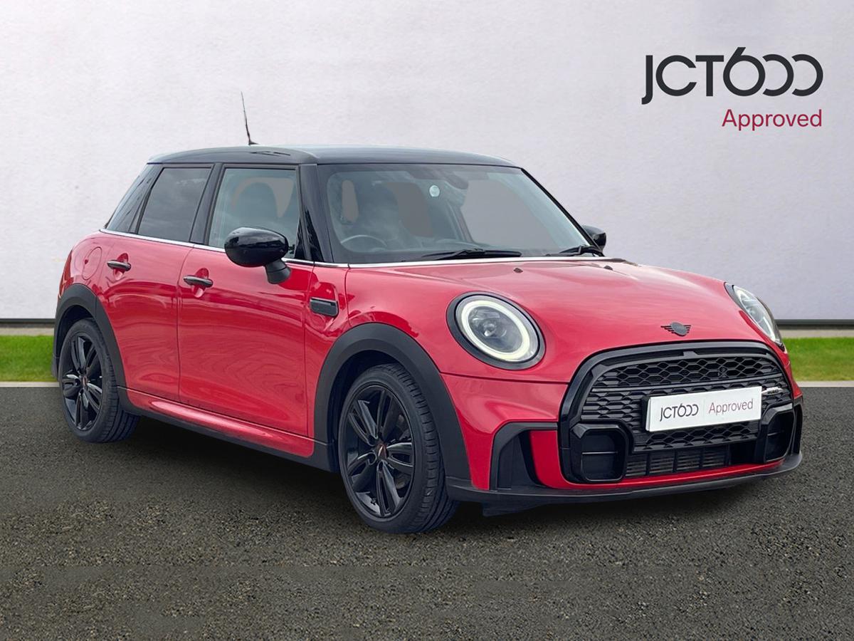Main listing image - MINI Hatchback