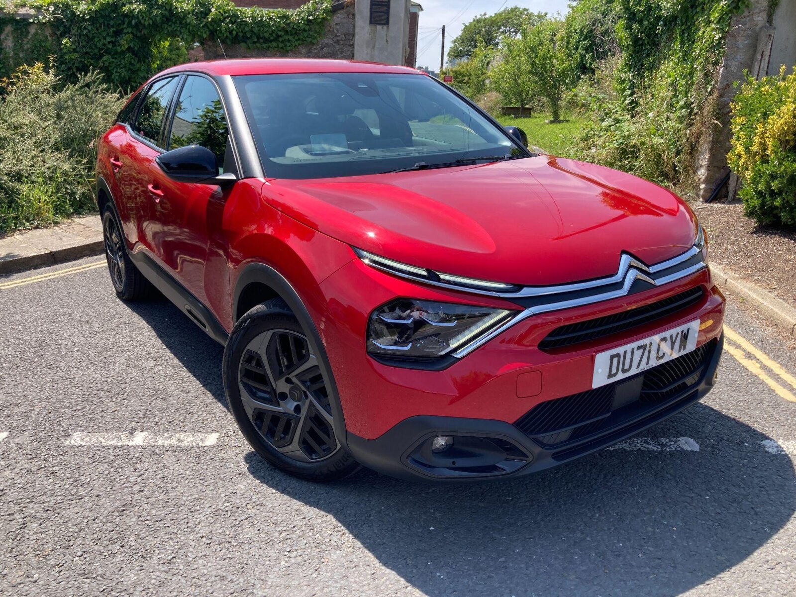 Main listing image - Citroen C4