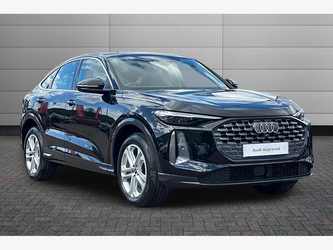 Main listing image - Audi Q5