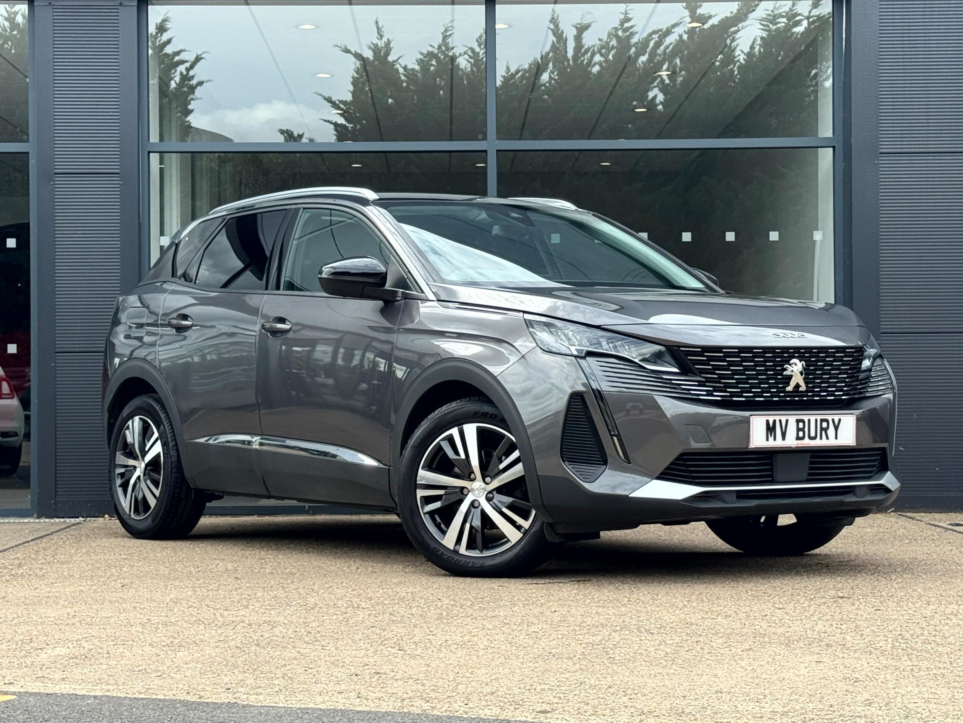 Main listing image - Peugeot 3008