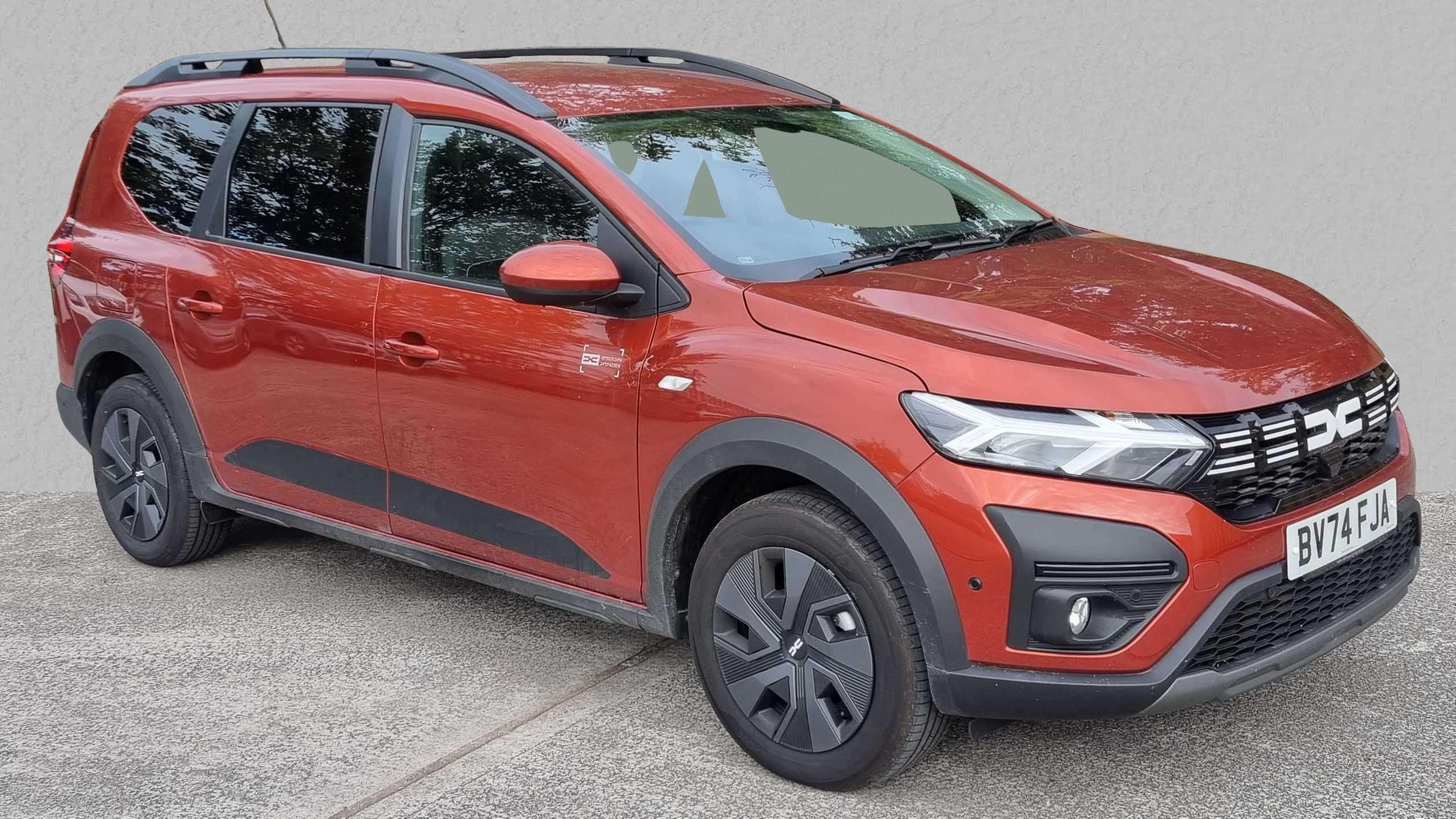 Main listing image - Dacia Jogger