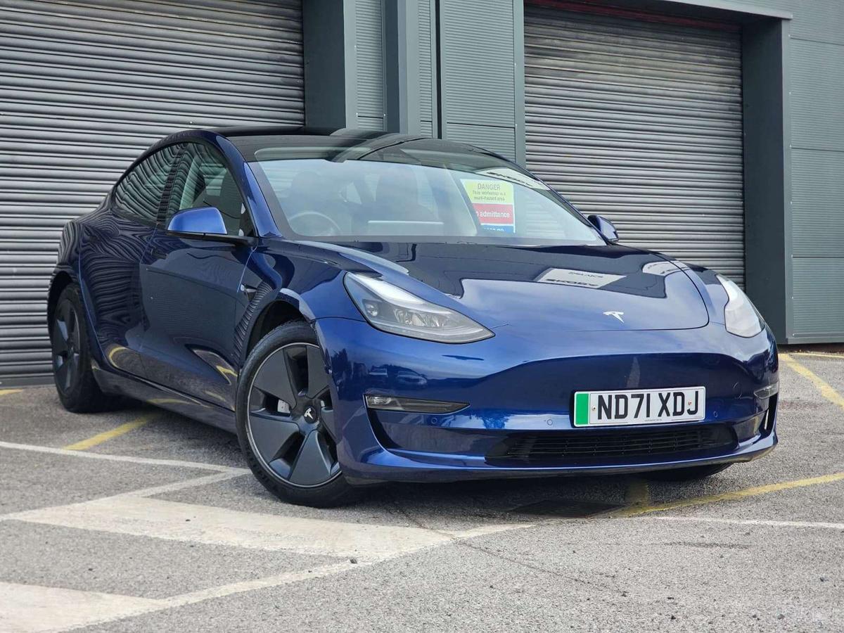 Main listing image - Tesla Model 3
