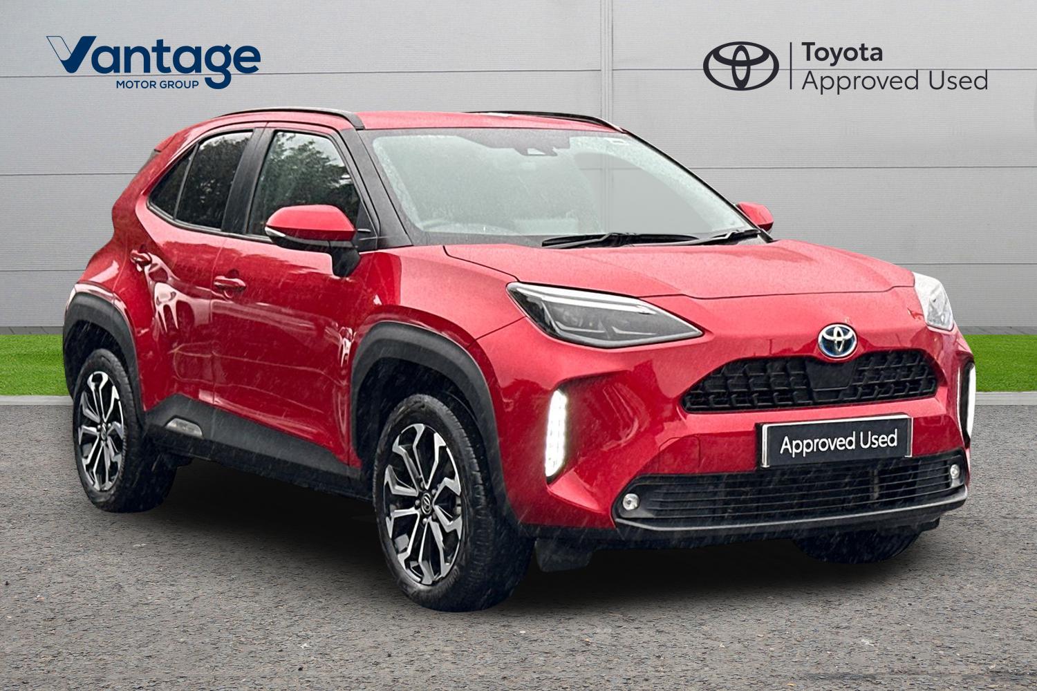 Main listing image - Toyota Yaris Cross