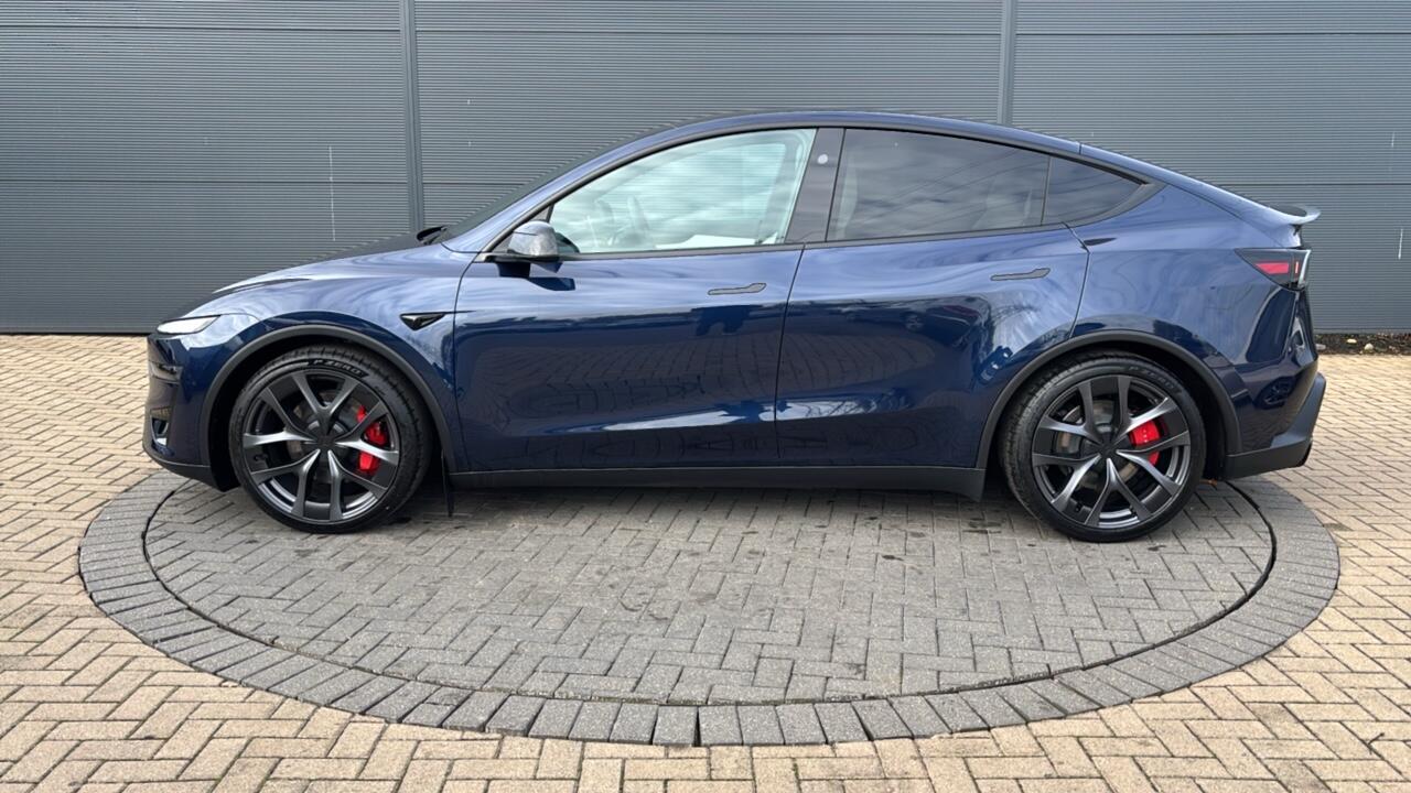 Main listing image - Tesla Model Y