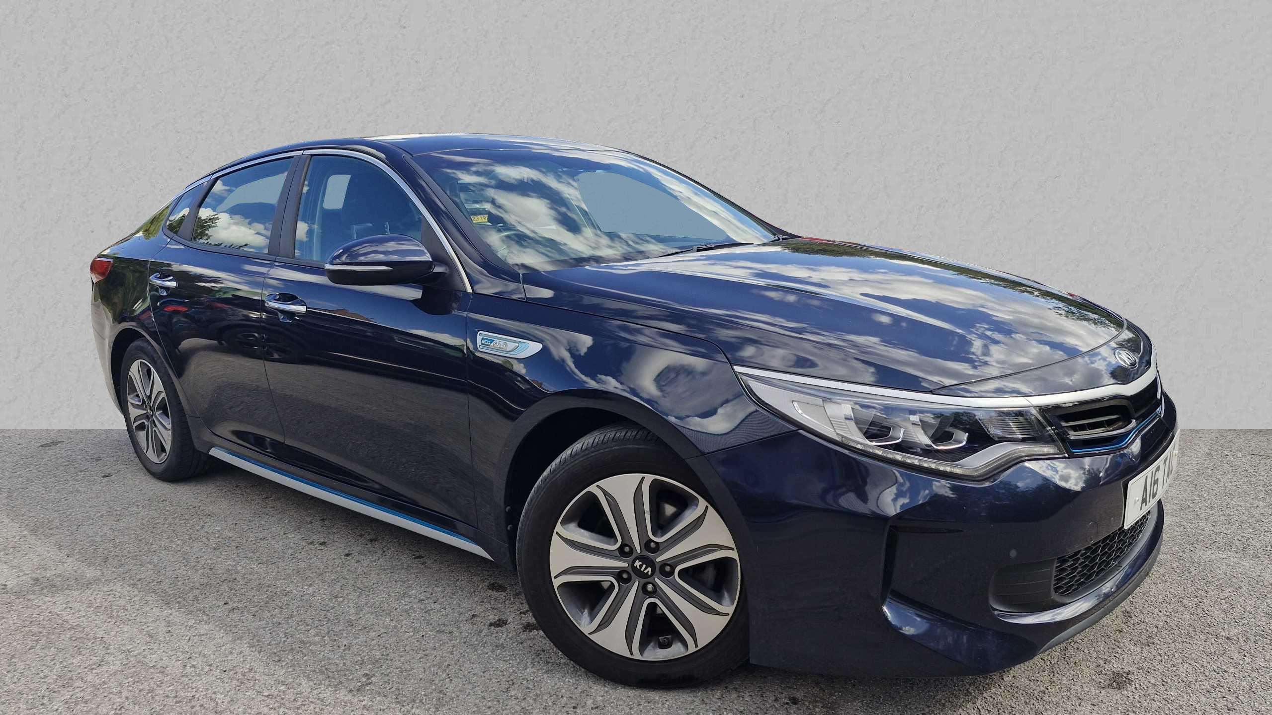 Main listing image - Kia Optima