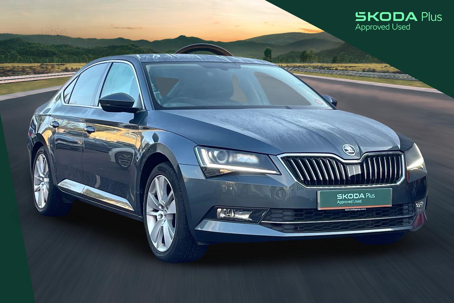 Main listing image - Skoda Superb