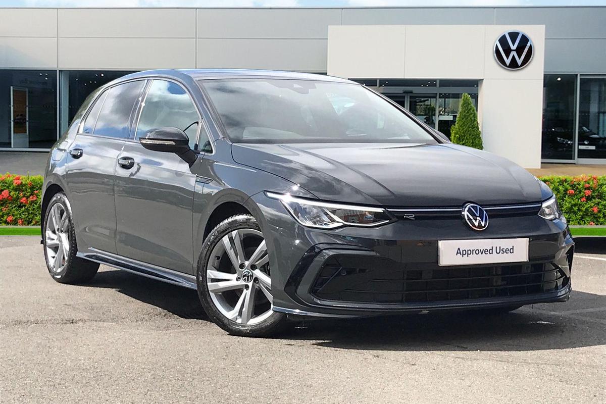Main listing image - Volkswagen Golf