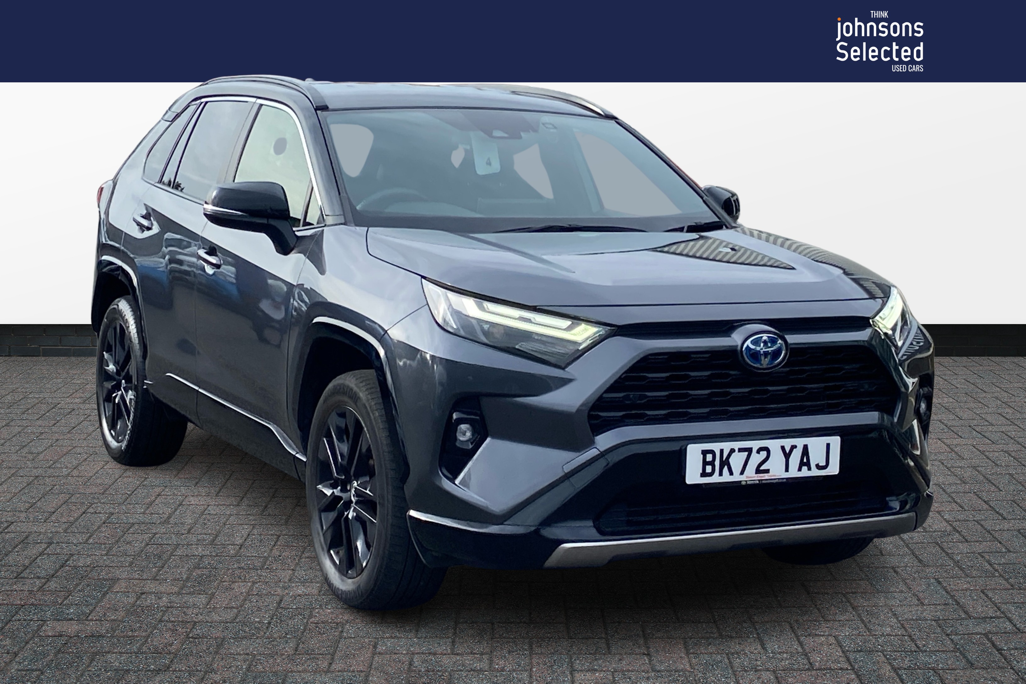 Main listing image - Toyota RAV4
