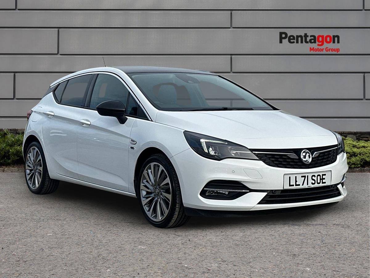 Main listing image - Vauxhall Astra