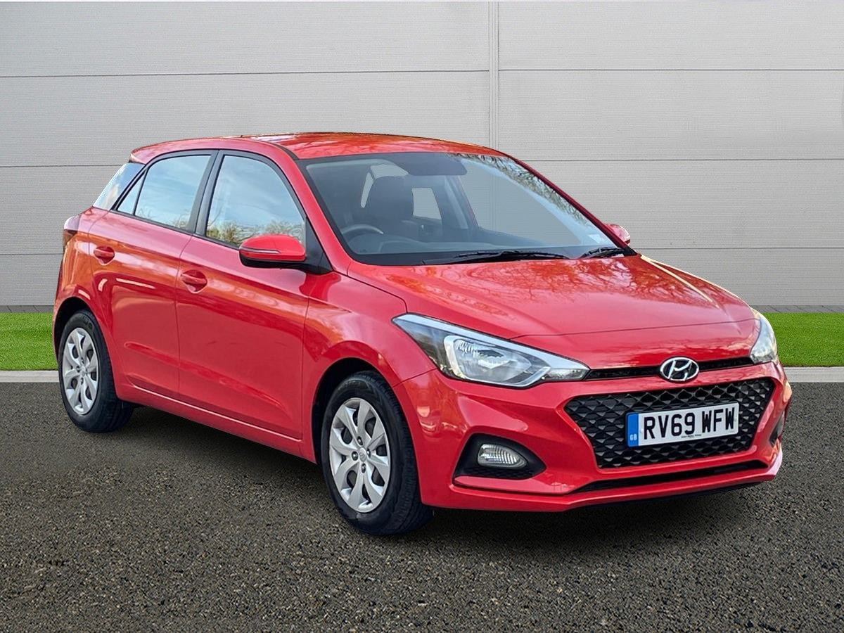 Main listing image - Hyundai i20