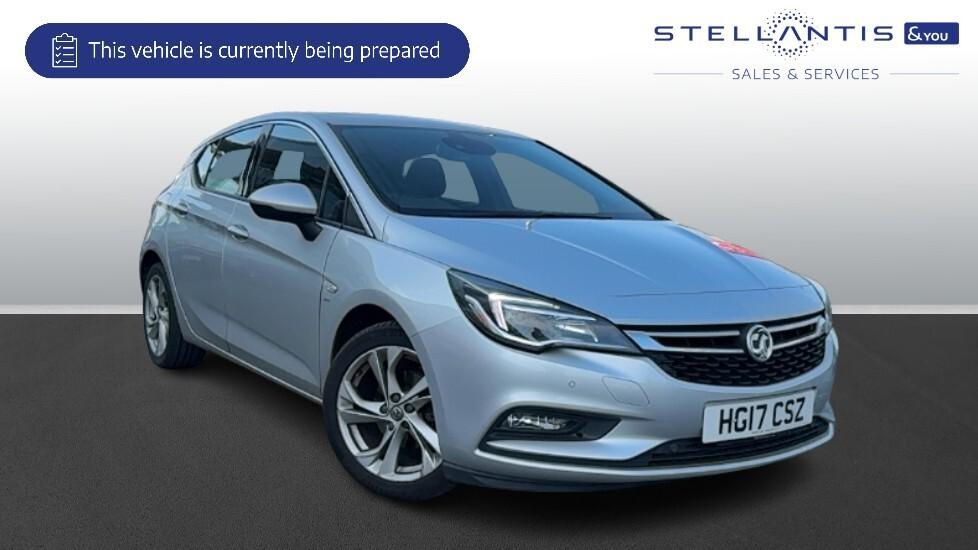 Main listing image - Vauxhall Astra