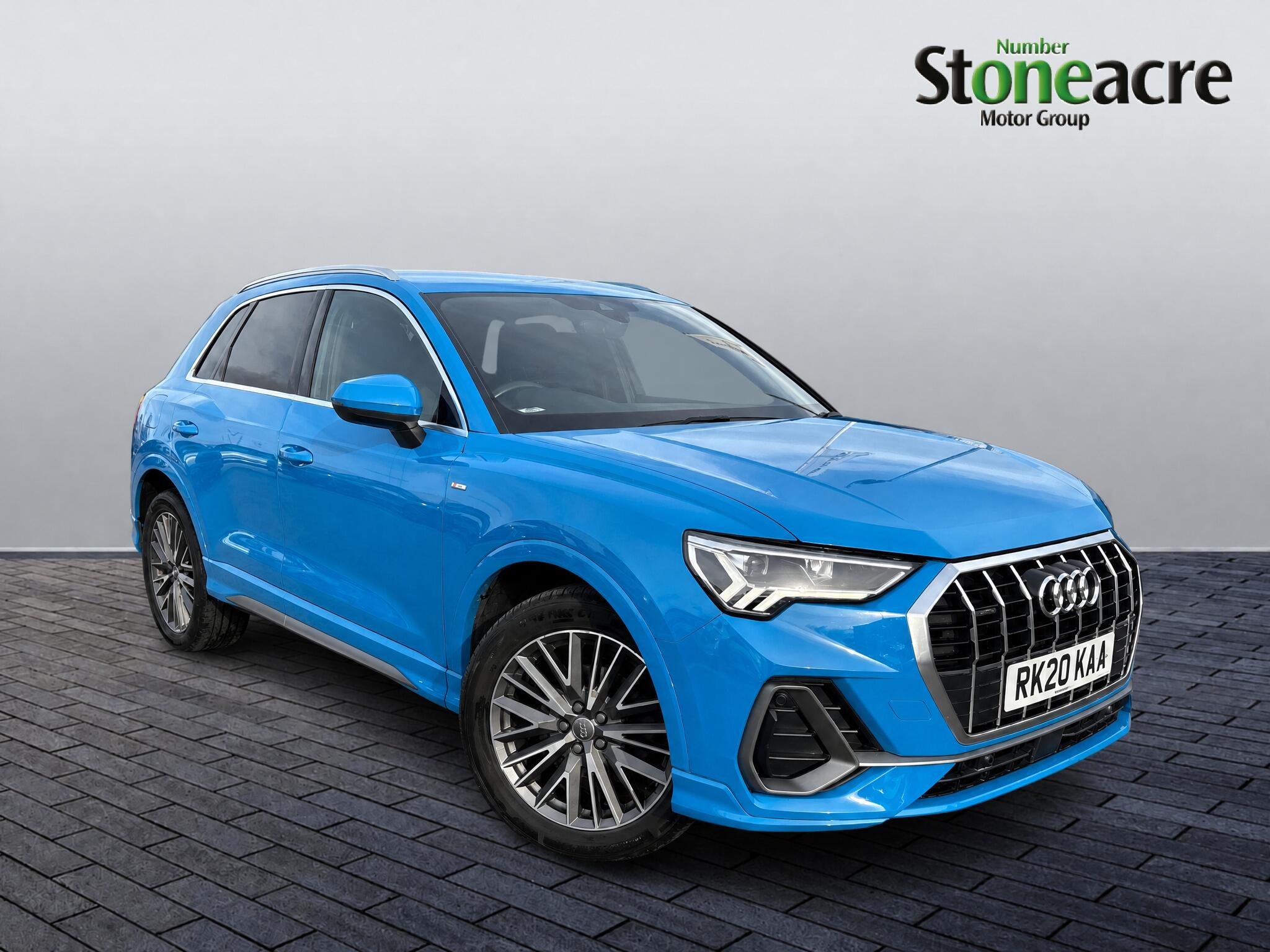 Main listing image - Audi Q3