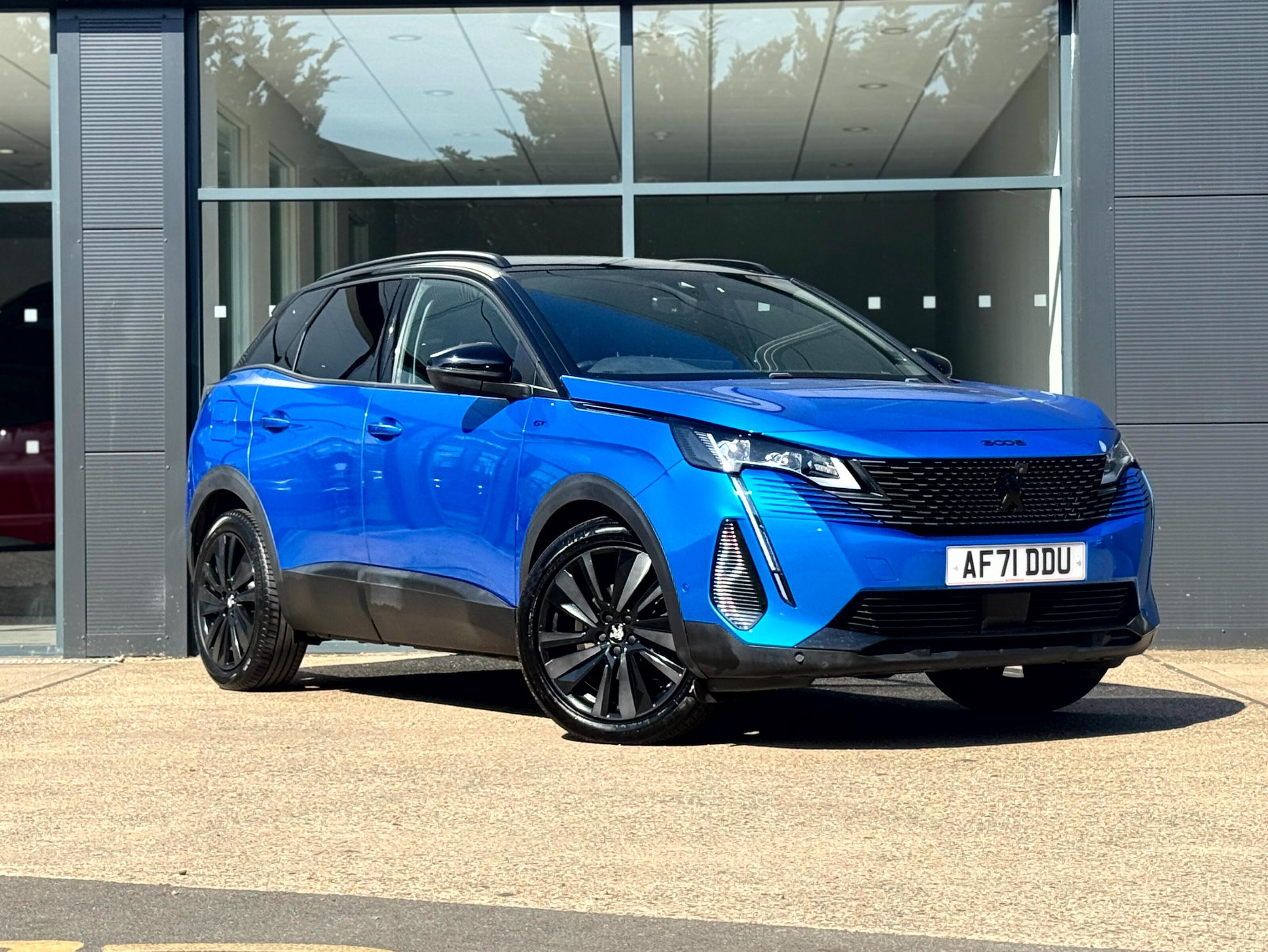 Main listing image - Peugeot 3008