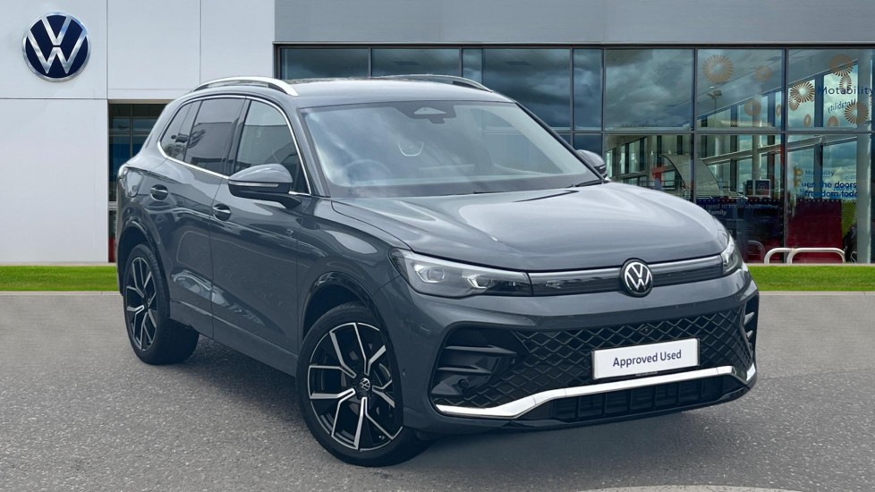 Main listing image - Volkswagen Tiguan